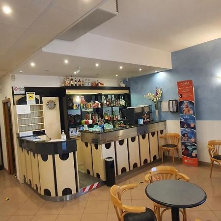 Hotel Vela Azzurra 里米尼 外观 照片