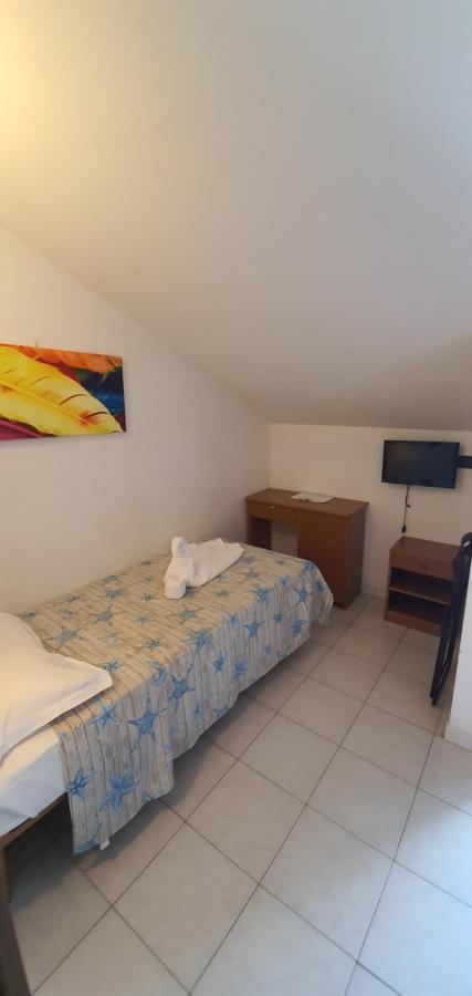 Hotel Vela Azzurra 里米尼 外观 照片