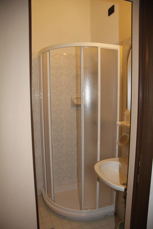 Hotel Vela Azzurra 里米尼 外观 照片